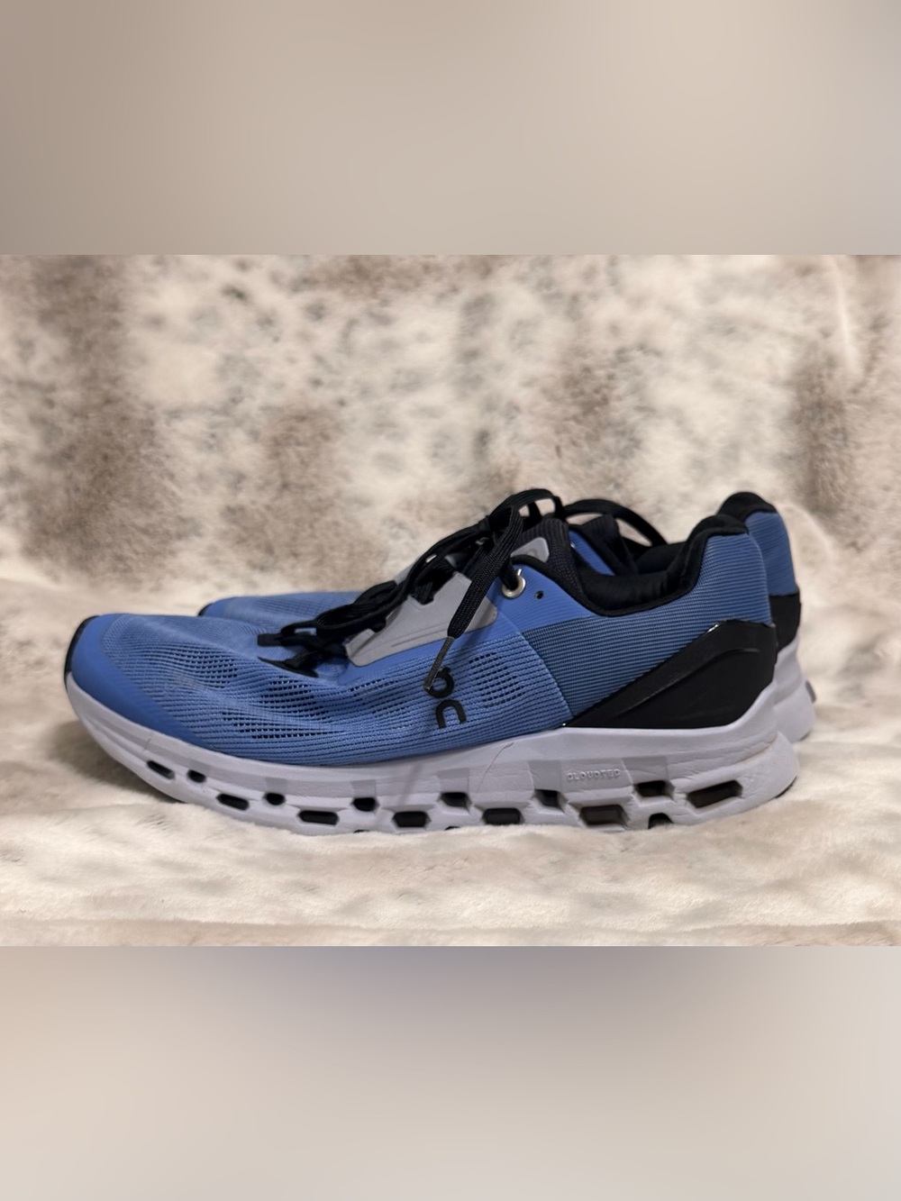 Cloudstratus On Cloud Women’s Blue & Black Athletic Shoes- size 9.5 - Picture 2 of 12
